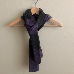 Unisex Stripped Scarf.